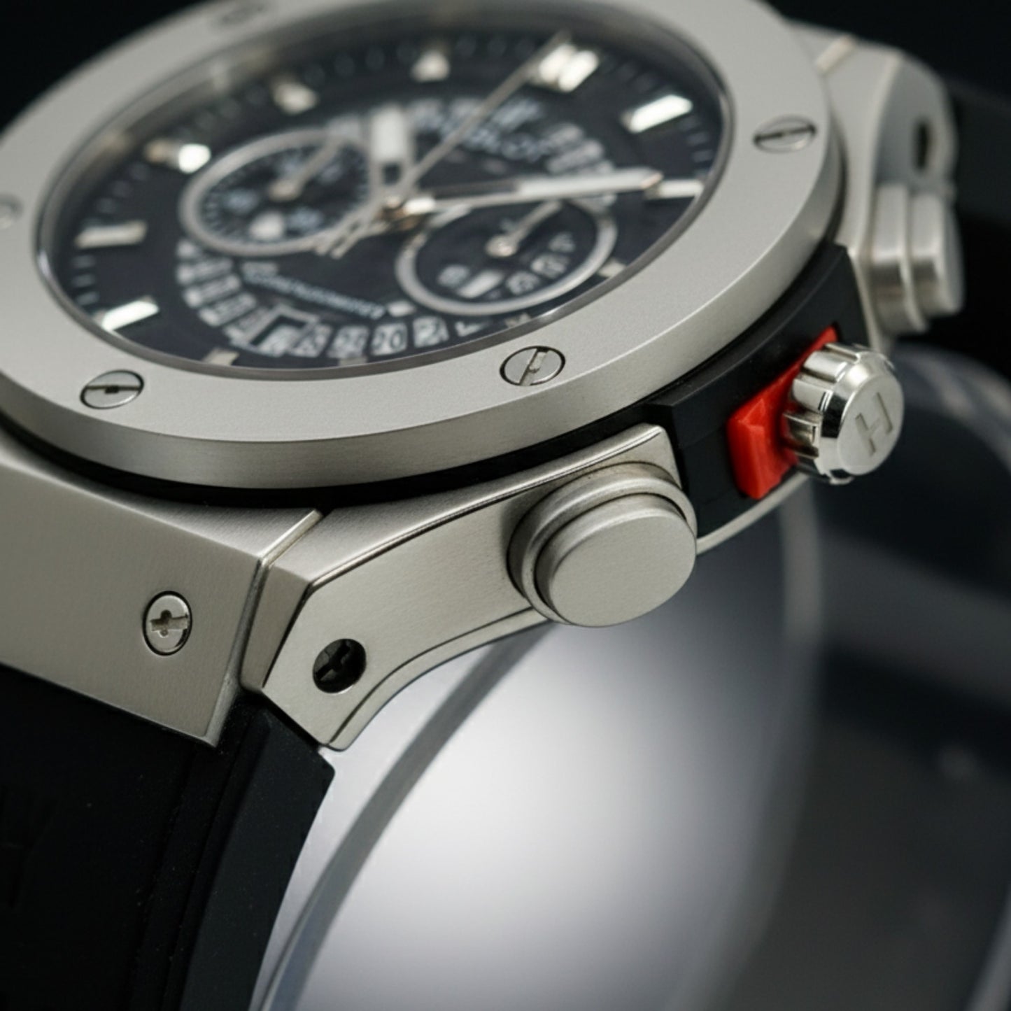 Alpha Bolt – Sport Luxury Chronograph for Men