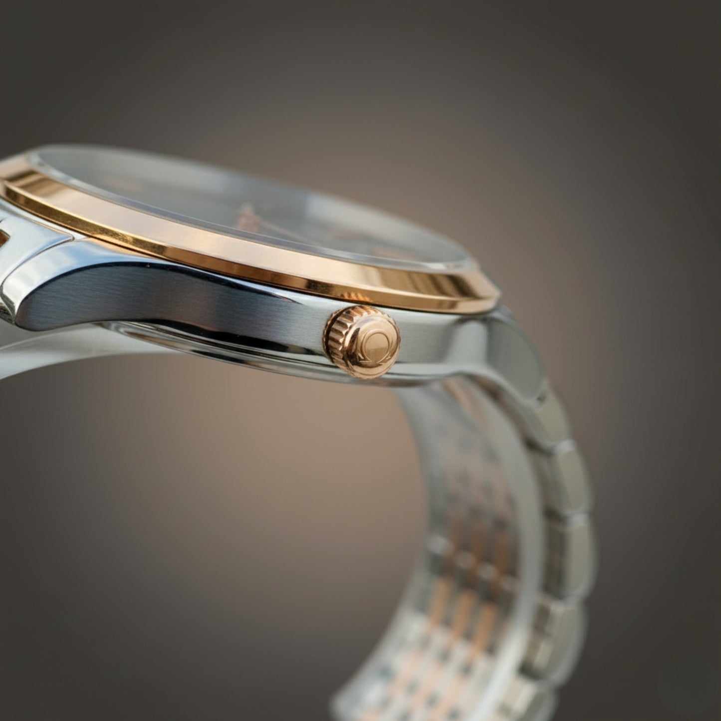 Alpha Marine – Two-Tone Luxury Men’s Watch