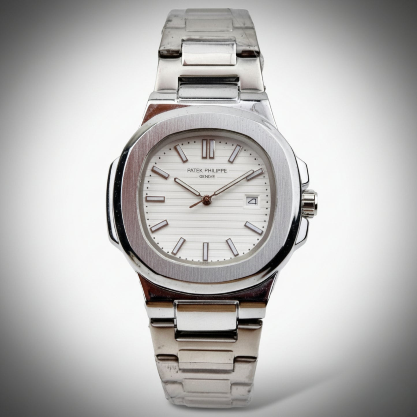 Nautilus Elite – White Dial Silver Edition