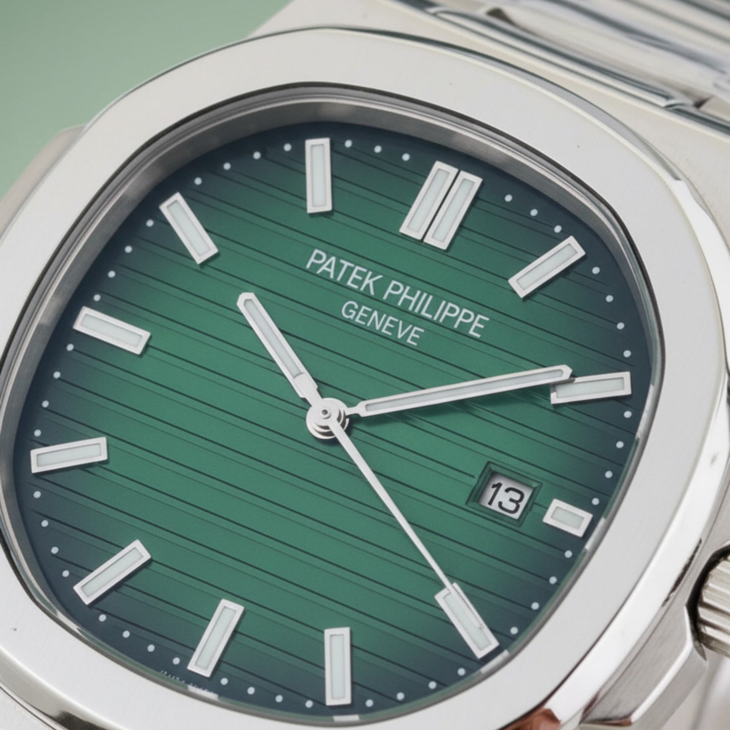 Nautilus Elite – Green Dial Silver Edition
