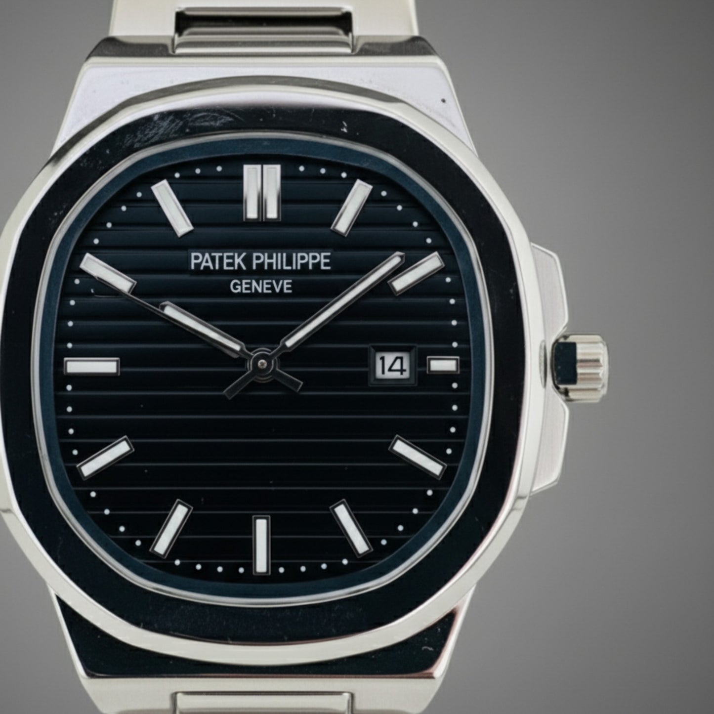 Nautilus Elite – Black Dial Silver Edition