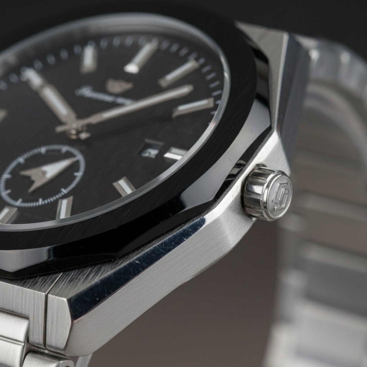 SuccessWay Classic Men’s Watch – Black Dial & Silver Body