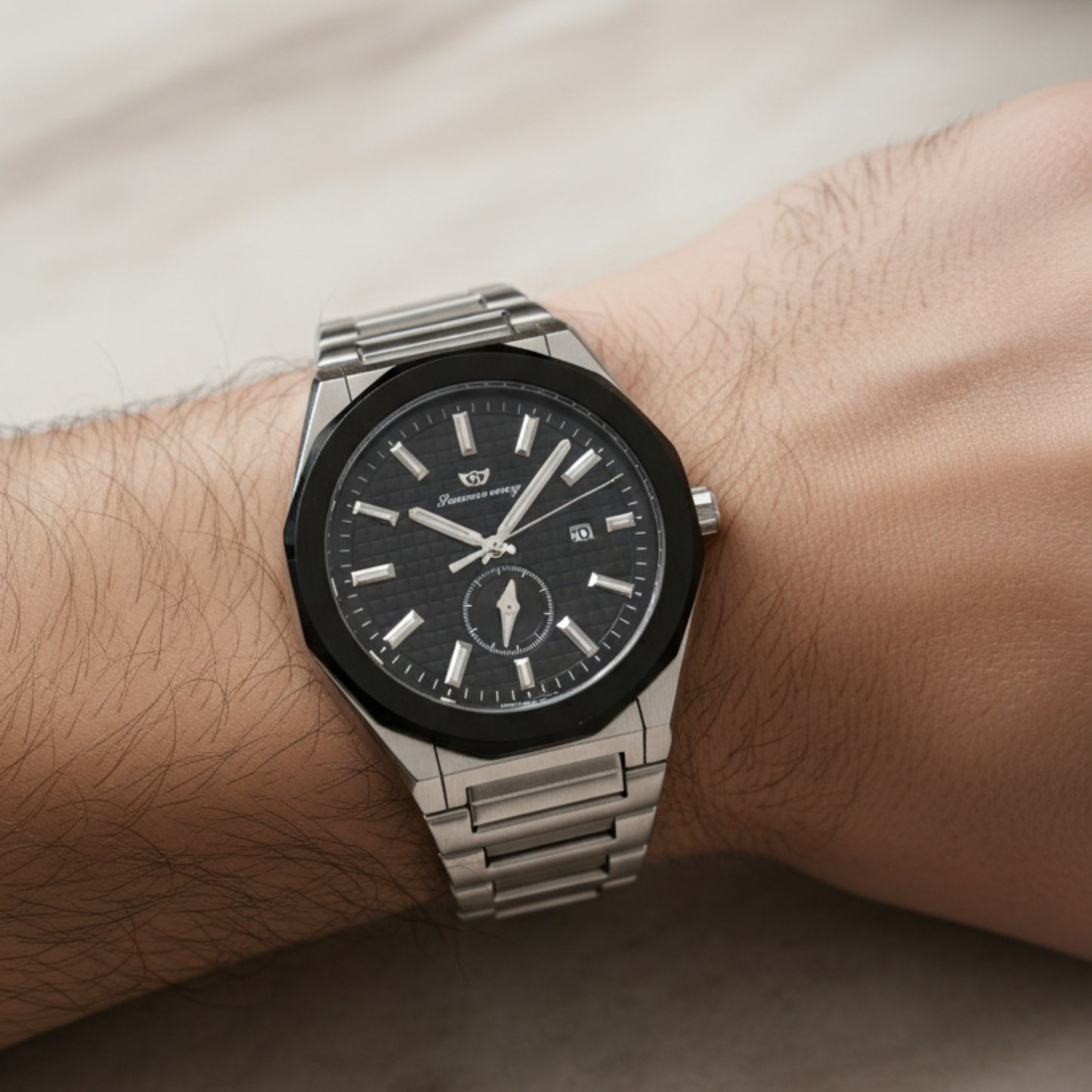 SuccessWay Classic Men’s Watch – Black Dial & Silver Body